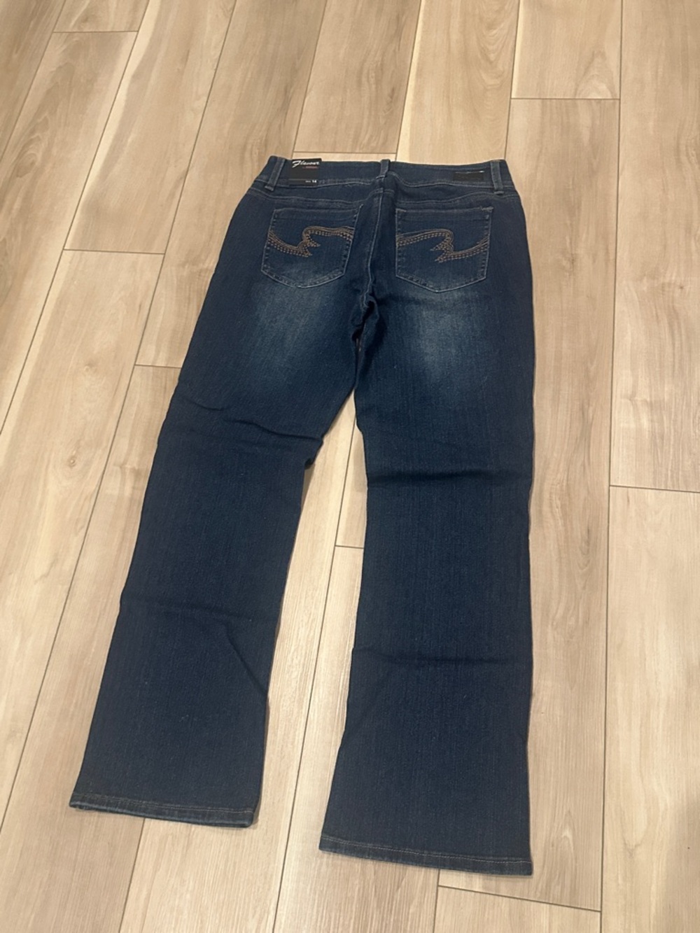 New Dark Blue Boot-Cut Women’s Jeans - Flavour by Bubblegum Size 14 NWT - Picture 9 of 10